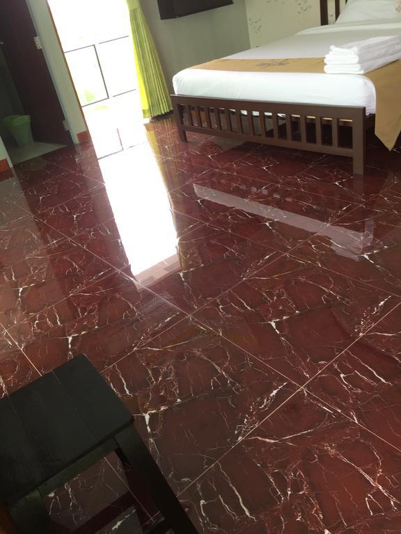Por-Ho Boutique Hotel Nakhonratchasima Habitación foto