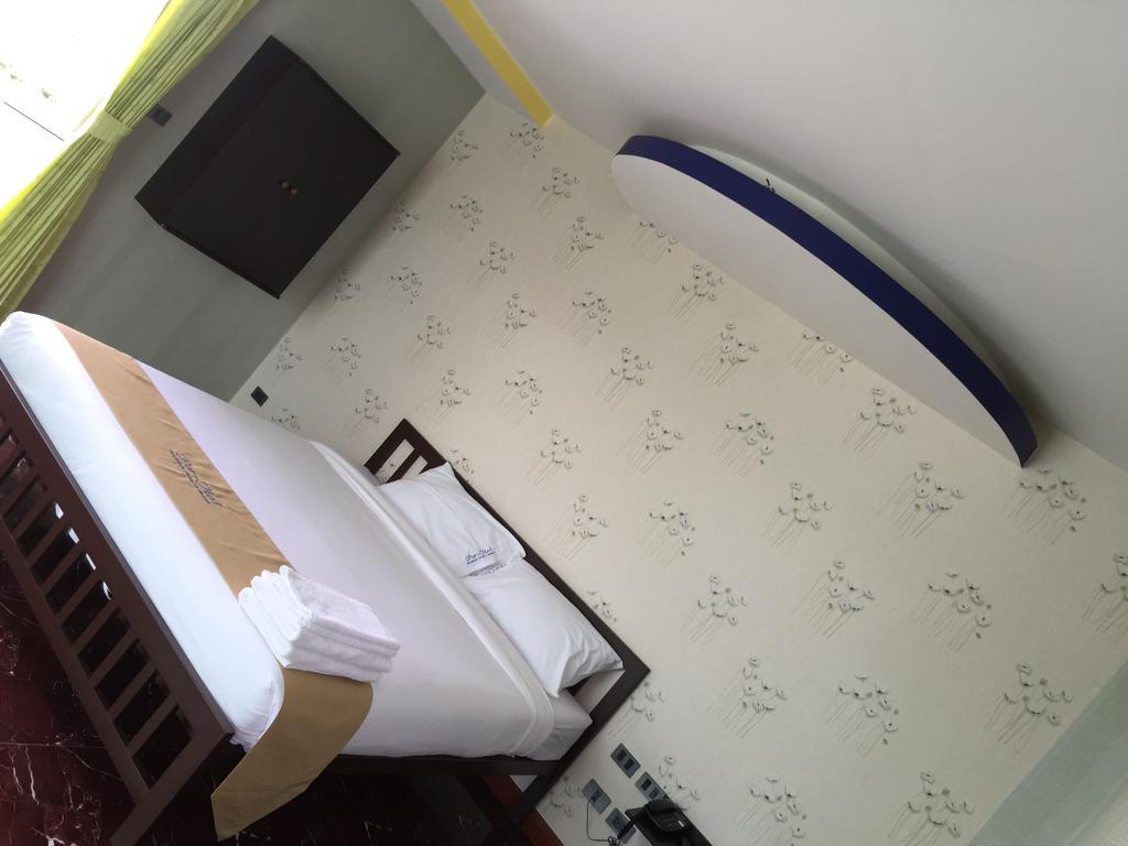 Por-Ho Boutique Hotel Nakhonratchasima Habitación foto